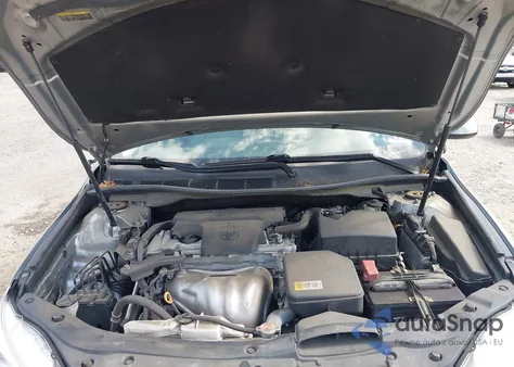 2017 Toyota Camry Le z USA, uszkodzony, nr VIN 4T1BF1FK6HU731523